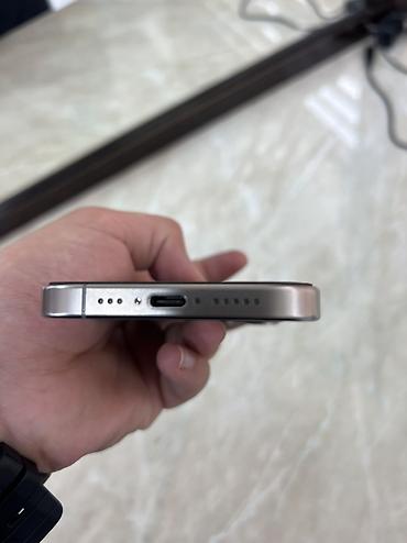 mack book 2012: IPhone 15 Pro, 128 GB, Natural Titanium, Simsiz şarj, Face ID — 10