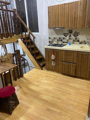 əmircanda bina evi: Bakı, 3 otaqlı, Köhnə tikili, m. İçərişəhər, 50 kv. m — 10