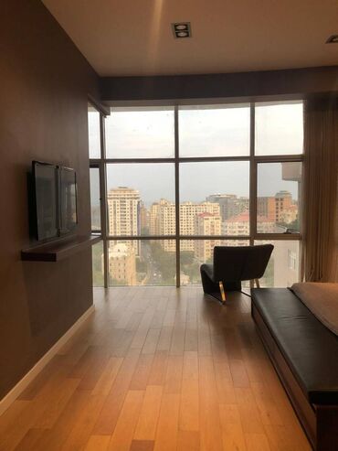 Yeni tikili: 5 otaqlı, Yeni tikili, m. 28 may, 238 kv. m — 15