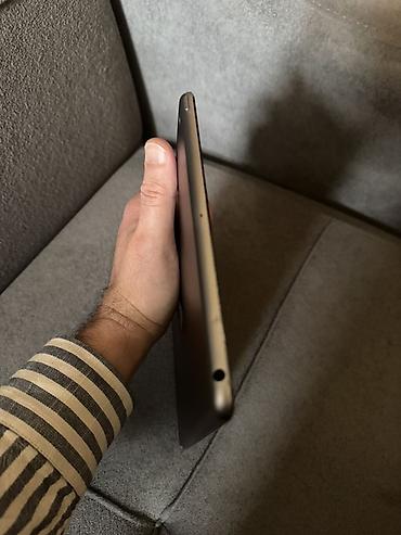 ipad air 2: Apple iPad planşet,16 gb yaddash,tamirda olmayib,yeniliyindan ozumda — 2