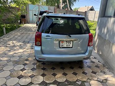 китайский танк: Toyota Raum: 2003 г., 1.5 л, Автомат, Минивэн — 4