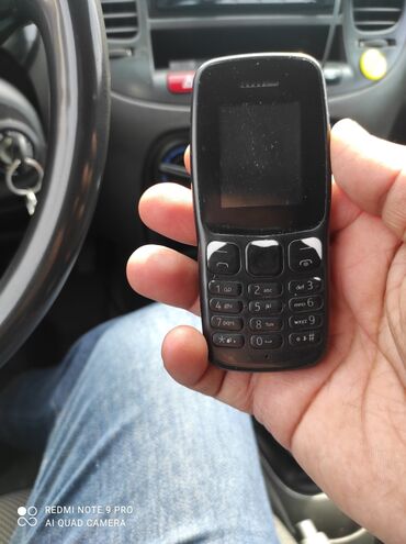islenmis telefon: Nokia 106, rəng - Qara