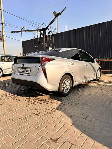 Toyota: Toyota Prius: 2016 г., 1.8 л, Вариатор, Гибрид, Хэтчбэк — 5