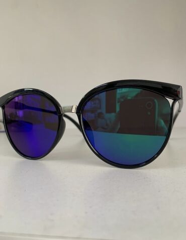 солнце защитное очки: Солнцезащитные очки Ray Ban Совершенно новые! В упаковках! •