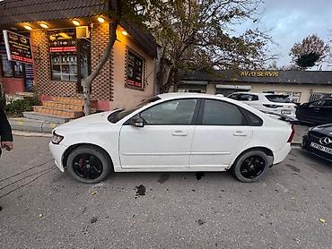 Volvo: Volvo S40: 2 l | 2011 il 171000 km Sedan — 10