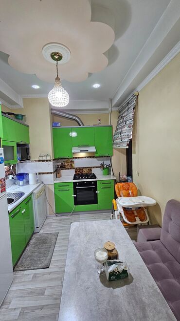 Продажа квартир: 2 комнаты, 80 м², Элитка, 8 этаж, Косметический ремонт at lalafo.kg — 12 Продажа квартир: 2 комнаты, 80 м², Элитка, 8 этаж, Косметический ремонт — 12