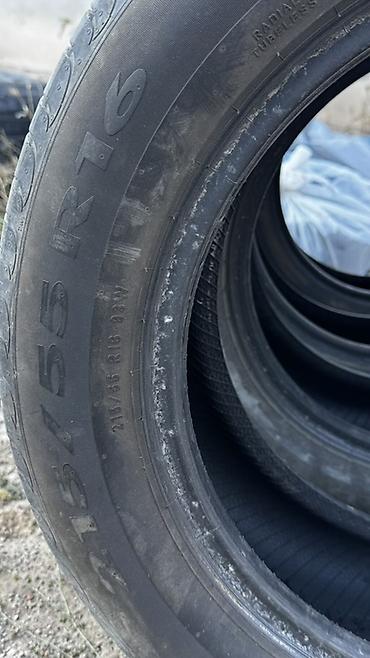шина 215: Комплект автомобильных шин 215/55 R16. На фото — 4 одинаковые — 4