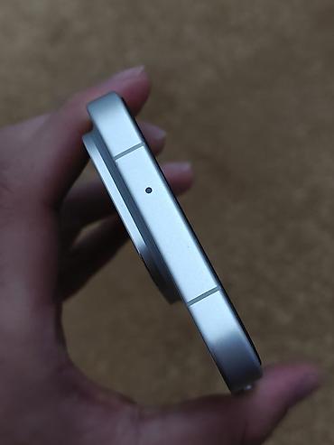 poco х6: Oppo Find X9 Pro, Б/у, 512 ГБ, цвет - Белый — 3