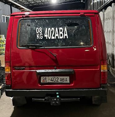 т2 транспортер: Ford Transit: 1992 г., 2.3 л, Механика, Дизель, Фургон — 4