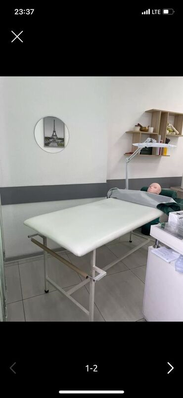 Другая мебель: Продается кушетка в отличном состоянии