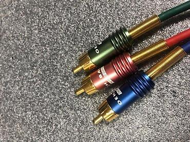 Kablovi i adapteri za kamere: Oehlbach kabl: DVI-I (dual link) na 3x RCA (Component Y/Pb/Pr) - — 2