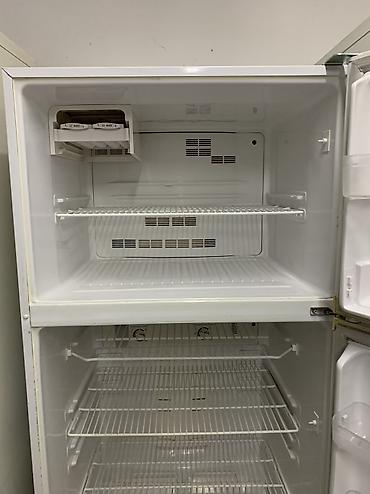 used small size refrigerator: Холодильник Sanyo. ❄️ 👍 Полностью рабочий. No frost(не требует — 3