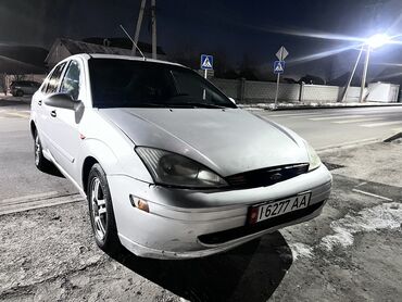 Ford: Продаю форд фокус год 2000 обьем 2.0 автомат ходовая часть зынк