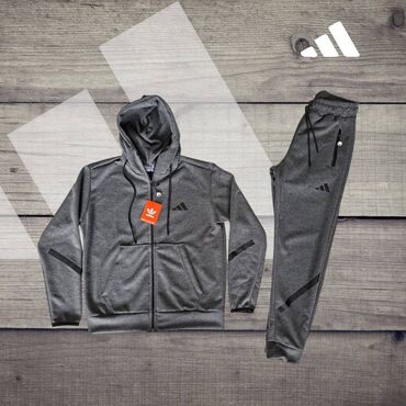 Trenerke: Muške trenerke M,L,XL,XXL,3XL veličine za 4500 din
pb — 8