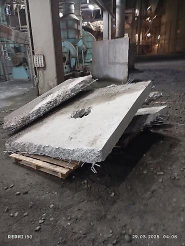 qapilar 2022: Beton kəsmə beton deşmə xidməti Karot - HILTI DD 200 / 350 ilə 25 ° — 2