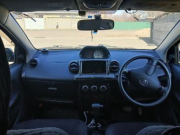 форанер 2004: Toyota Ist: 2004 г., 1.5 л, Автомат, Бензин, Лифтбек — 7