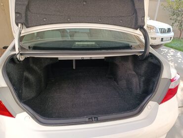 Toyota: Toyota Camry: 2016 г., 2.5 л, Автомат, Бензиновая, Седан — 11