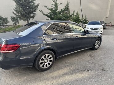 Mercedes-Benz: Mercedes-Benz E 220: 2.2 l | 2014 il Sedan — 11