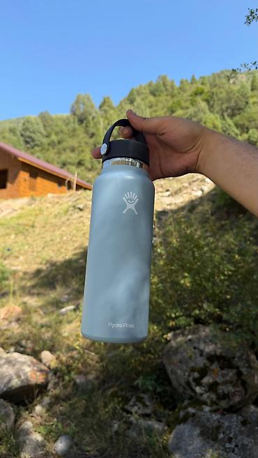 изотоник: Термобутылка Hydro Flask с крышкой-переноской - Объем: ориентировочно — 3