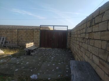 Qarajlar: 4 sot, Maklerlər narahat etməsin, Bələdiyyə