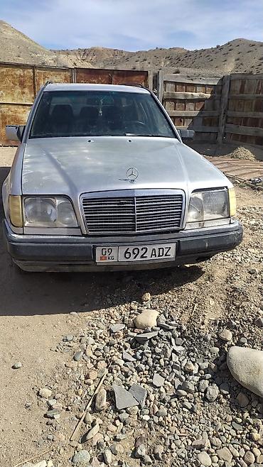 2 8: Mercedes-Benz W124: 1993 г., 3.2 л, Автомат, Бензин, Универсал — 1