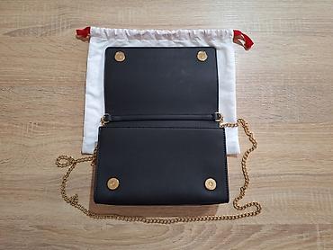 Torbe: Love Moschino crna original torbica s lančićem Prelepa crna elegantna — 4