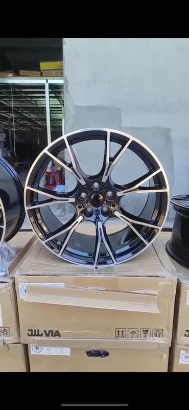 Шины: BMW R20 R21
R22
В наличии кованные диски 
G30 M5 X5 X7 X6
Пишите в лс — 8