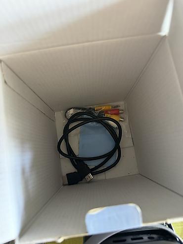 android box: Продается проектор срочно. Цена 15000 сом. Проектор от Umii — 6