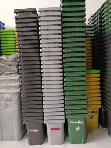 Tullantı qabları: Zibil qutulari

kreditle de verilir. 

Tək şəxsiyyət vəsiqəsilə kredit — 2