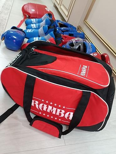 Шлемы: Экипировка для таэквондо/кикбоксинга TOP TEN (ITF) Состав набора: - — 8