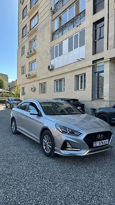 Hyundai Sonata: 2019 г., 2 л, Автомат, Газ, Седан