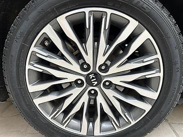 bbs диска: Литые Диски R 18 Kia, Комплект, отверстий - 5, Б/у — 3