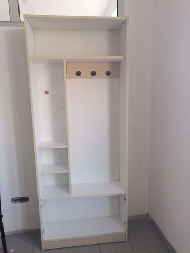 Setovi stolova i stolica: Okrugli kafe/ugostiteljski sto sa metalnom bazom + stolice - Sto — 20