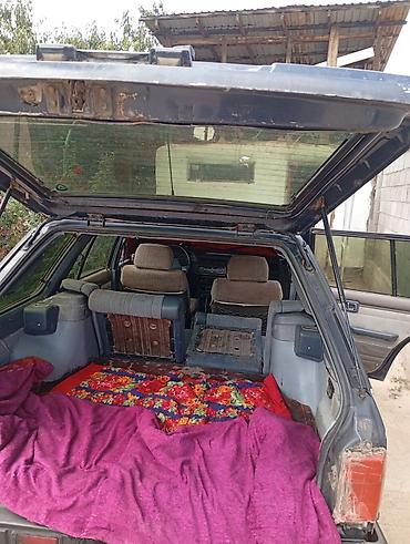 харриер 1998: Nissan Bluebird: 1987 г., Универсал — 4