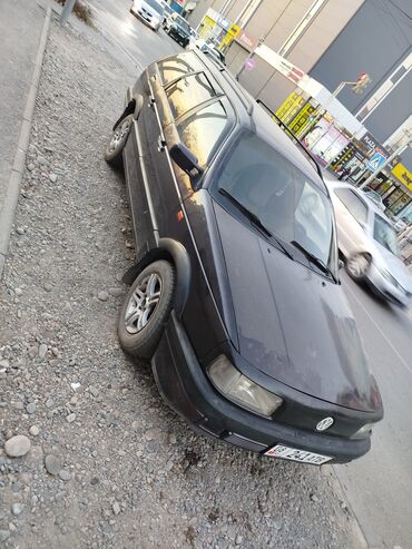 Volkswagen: Volkswagen Passat Variant: 1992 г., 1.8 л, Механика, Универсал — 14