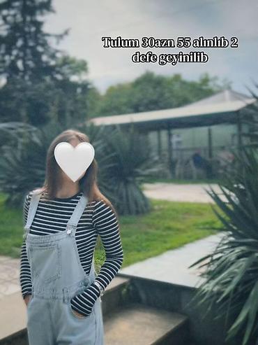 Tulum – açıq mavi denim kombinezon. - Klassik ön bib və düz kəsi̇m -