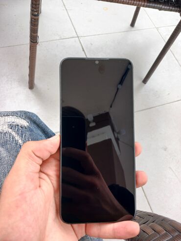 Poco: Honor X6, 64 GB, rəng - Qara, Barmaq izi, Face ID