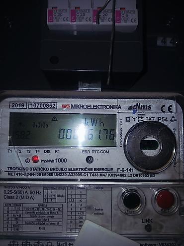kalkulator struje: Trofazno statičko brojilo električne energije – Mikroelektronika — 3