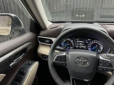 Toyota: Toyota Highlander: 2020 г., 2.5 л, Вариатор, Гибрид, Кроссовер — 14