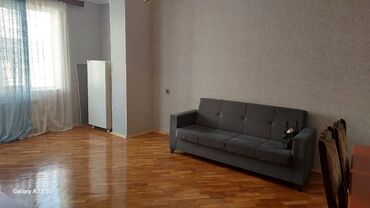 gence prospekti 73 de kiraye evler: Mehdiabada digah yoluna yaxin 4/2 mertebesinde 2 otaqli ev 300