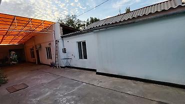 Продажа коттеджей и домов: Продается большой, уютный дом . Все коммуникации . Центральное — 2