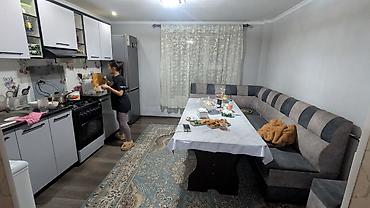 Продажа коттеджей и домов: Продаю срочно дом (мансарда) с участком 4.8соток, + 3.5 сотки зеленой — 15