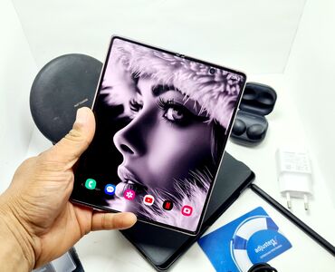 hdd для серверов 4 тб: Samsung Galaxy Z Flip 4, Б/у, 512 ГБ, цвет - Золотой, 1 SIM, 2 SIM, eSIM