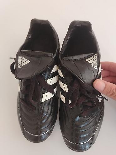 Kopačke: Adidas kopačke za fudbal – broj 38 klasičan model u crnoj boji sa — 13