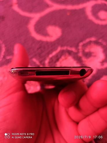 ipod mp3: Apple iPod touch (4‑го поколения) - Цвет: черный фронт, полированная — 1