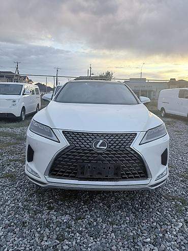 Lexus RX: 2021 г., 2 л, Автомат, Бензин, Кроссовер