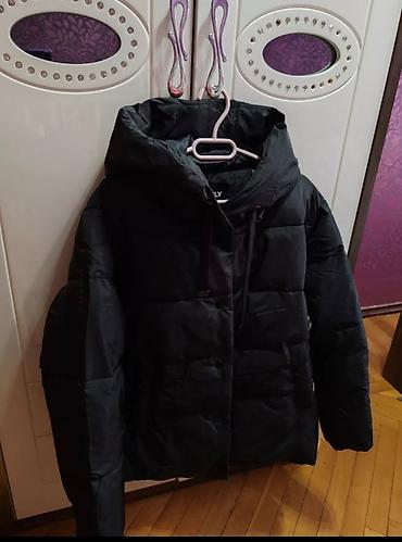 godekce kurtkalar: Kurtka yenidir. Ölçü S (36) M/L/XL ölçüyə uygundur. Etiketi üzərində — 2