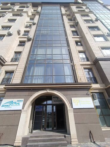 места бизнес: Продаю Офис 202 м², С ремонтом, С мебелью, Многоэтажное здание, 1 этаж