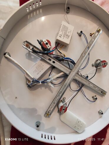 Çilçıraqlar: Çılçıraq, 10 və daha çox lampa, Metal