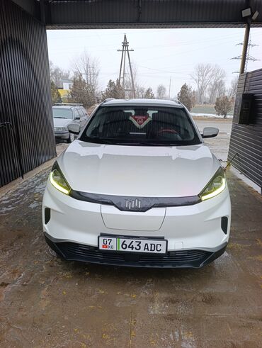 JAC: JAC : 2021 г., 1.5 л, Кроссовер — 10